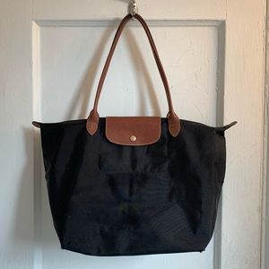Longchamp “Le Pilage” medium black tote